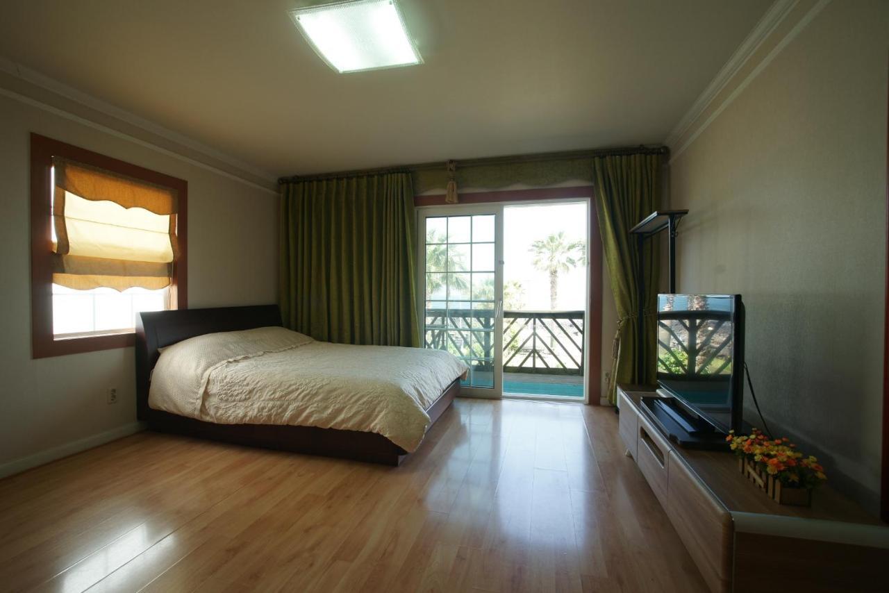 Eurohouse Villa Seogwipo Exterior photo